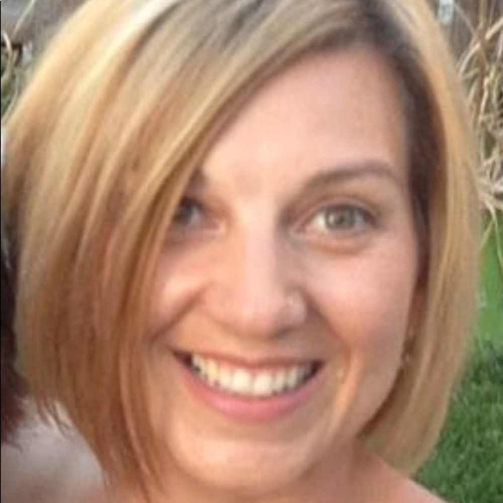 Meet your Posher, Alisha